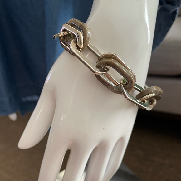 WHBM  link bracelet - Picture 3 of 6